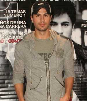 enrique-iglesias300x350